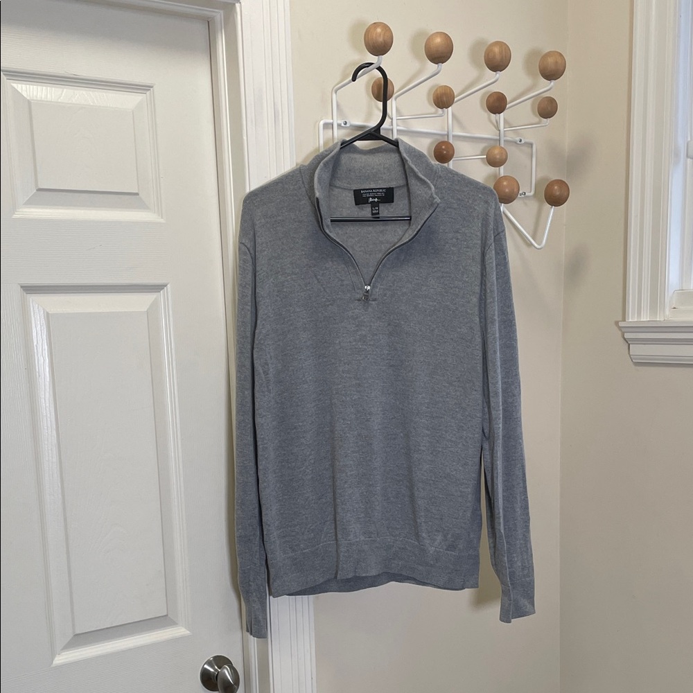 Banana Republic - Merino Wool Quarter Zip Up Pullover Sweater - Grey - L